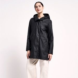 ❤️m0851 RAINCOAT IN BLACK SIZE 4
